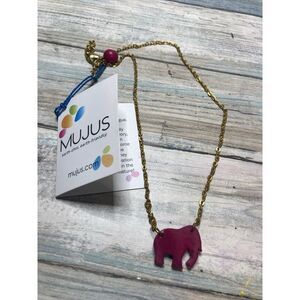 Mujus Tagua Seed‎ Elephant pendant Necklace 18" NWT Organic Jewelry